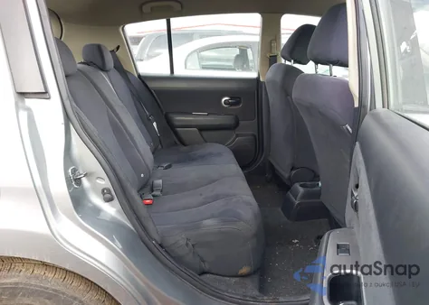 2008 Nissan Versa 1.8S z USA, uszkodzony, nr VIN 3N1BC13E88L373415